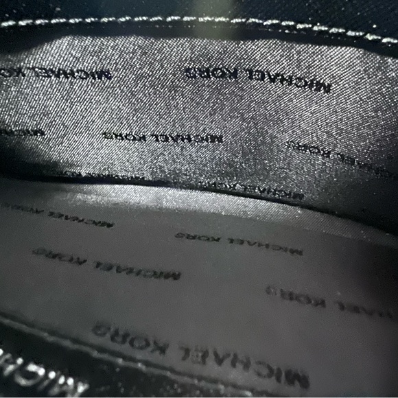 Michael Kors purse and wallet - Picture 5 of 8